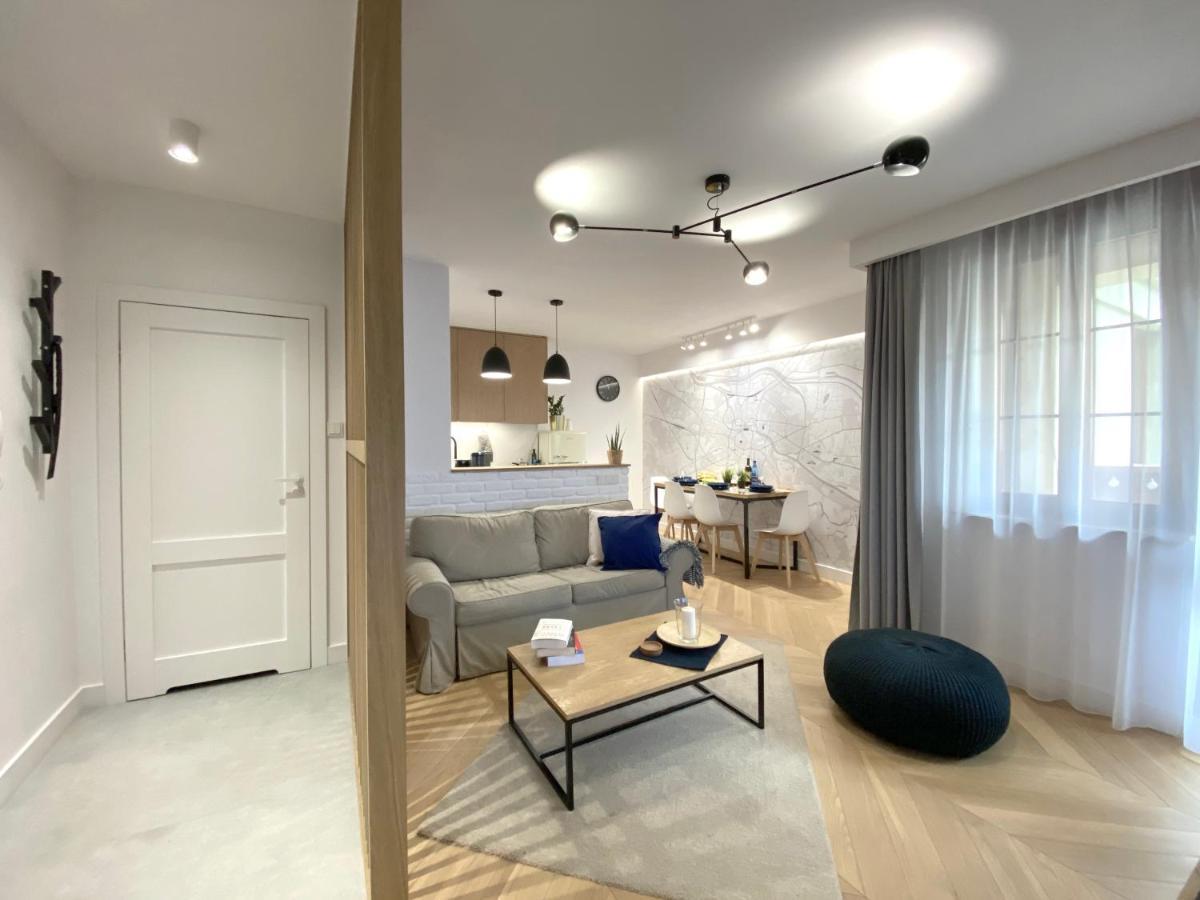 Mycherry - Old Town Apartment - Wiezienna 21C Breslavia Esterno foto