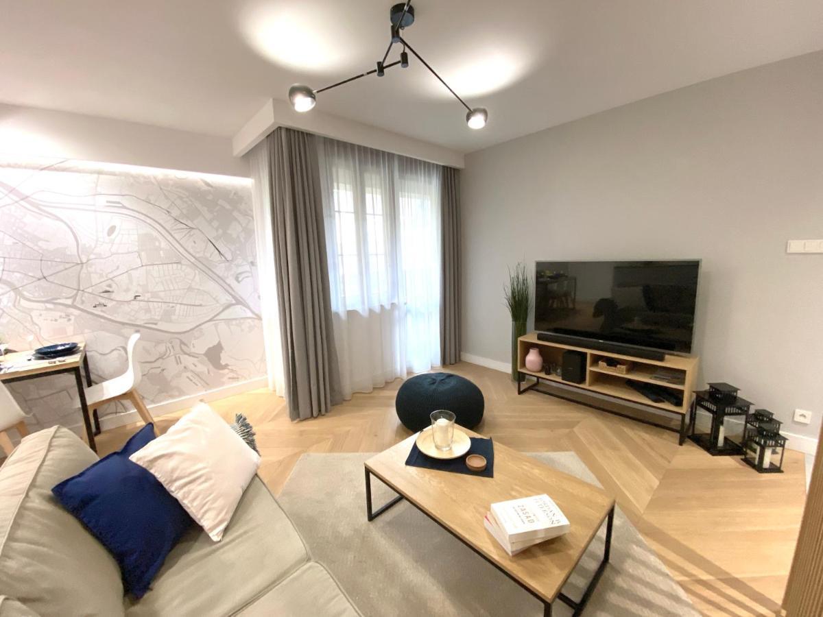 Mycherry - Old Town Apartment - Wiezienna 21C Breslavia Esterno foto