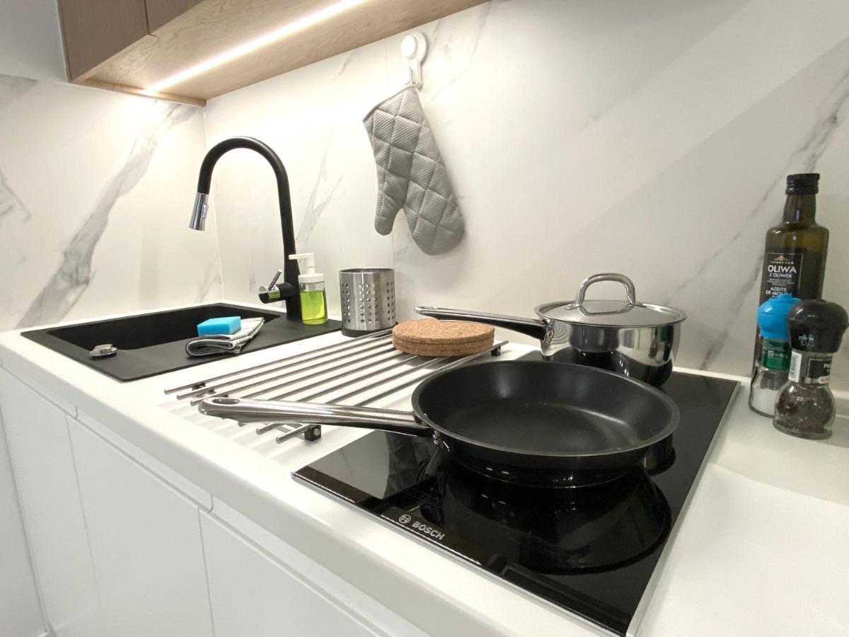 Mycherry - Old Town Apartment - Wiezienna 21C Breslavia Esterno foto